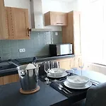La Cour Des Trois Rois 2 Апартаменты *