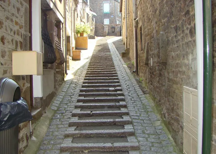 La Cour Des Trois Rois 2 * Villedieu-les-Poeles-Rouffigny